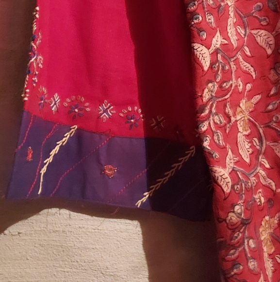 Vintage 1970's Indian caftan w/ gilded beading & embroidery - Picture 9 of 15